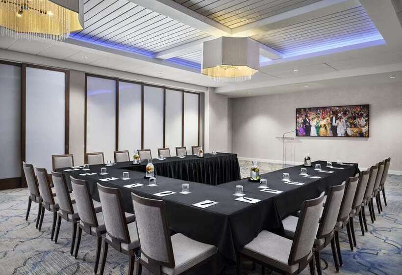 Hilton New Orleans Airport