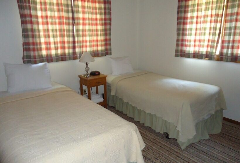 Holiday Acres Resort