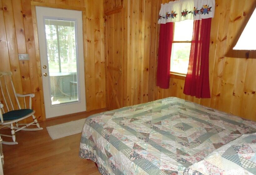 Holiday Acres Resort