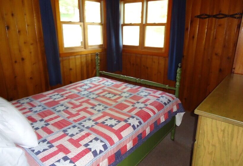 Holiday Acres Resort