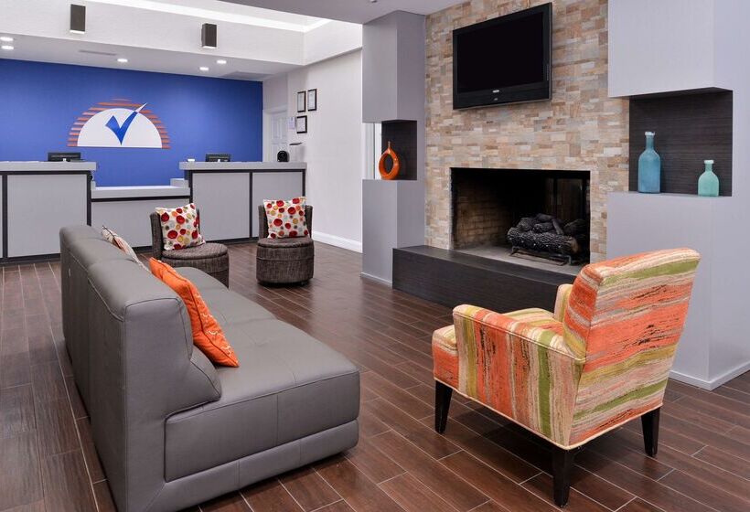 Отель Americas Best Value Inn & Suites Extended Stay Tulsa