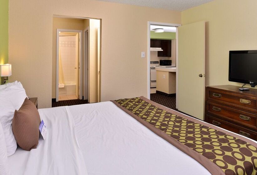 בית מלון כפרי Americas Best Value Inn & Suites Extended Stay Tulsa