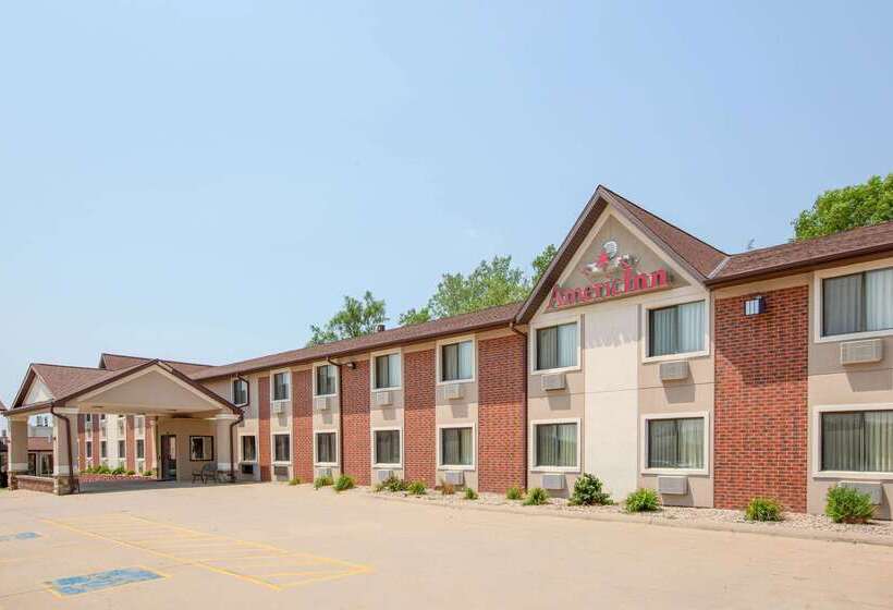 هتل Americinn By Wyndham Council Bluffs