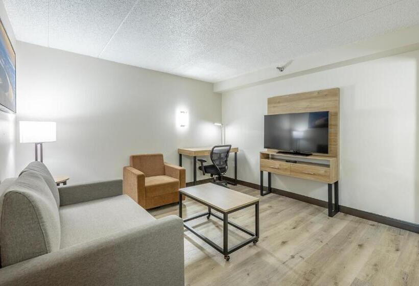 هتل Comfort Inn & Suites Chattanooga East Ridge