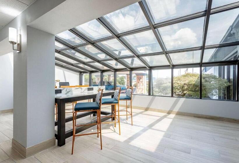 هتل Comfort Inn & Suites Chattanooga East Ridge