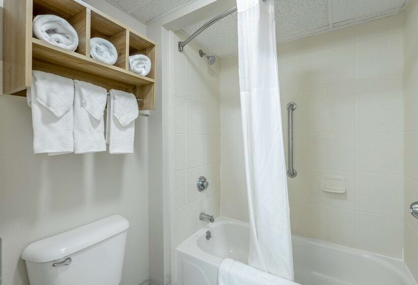 هتل Comfort Inn & Suites Chattanooga East Ridge