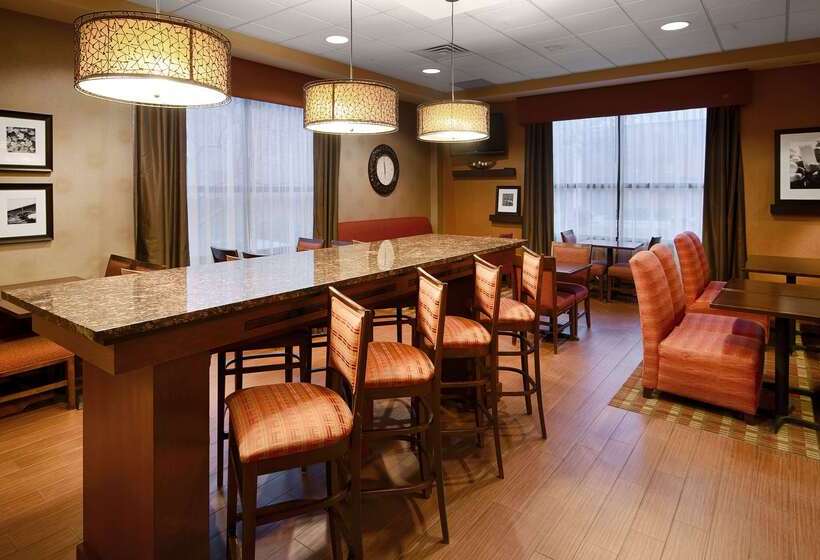 Отель Best Western Plus St. Paul North/shoreview