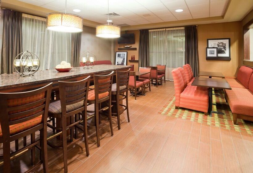 Отель Best Western Plus St. Paul North/shoreview