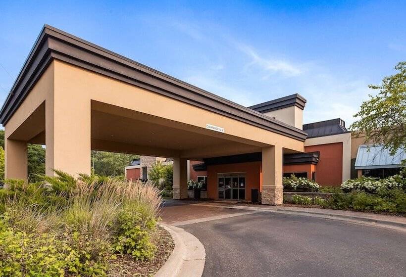 Отель Best Western Plus St. Paul North/shoreview