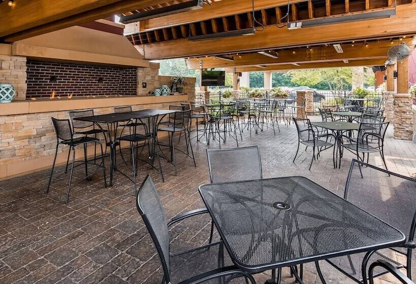 Отель Best Western Plus St. Paul North/shoreview