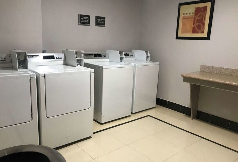 酒店 West Valley Inn