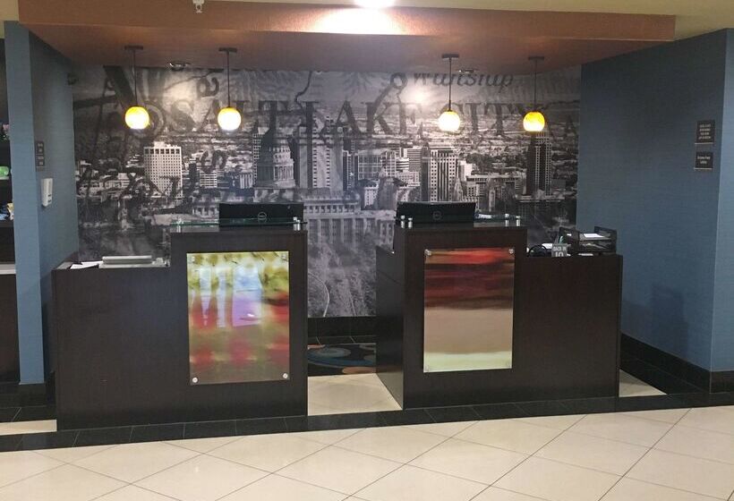 酒店 West Valley Inn