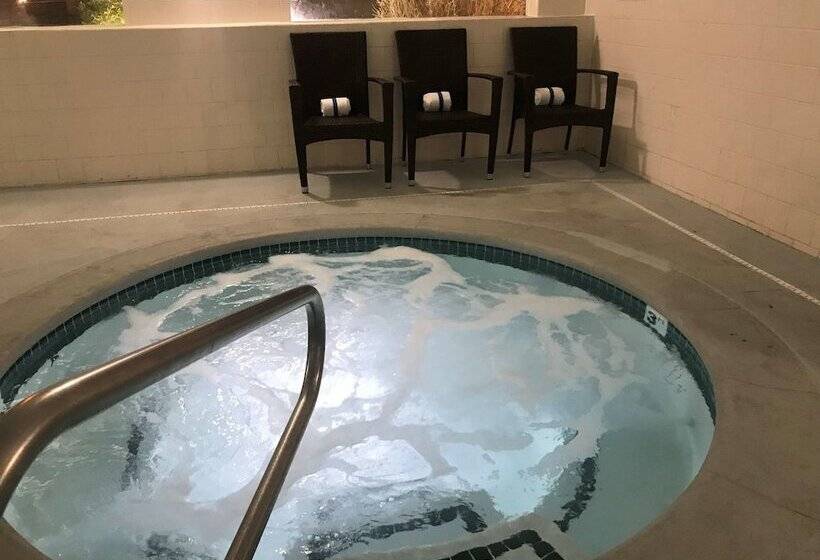 酒店 West Valley Inn