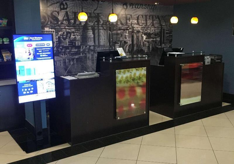 酒店 West Valley Inn