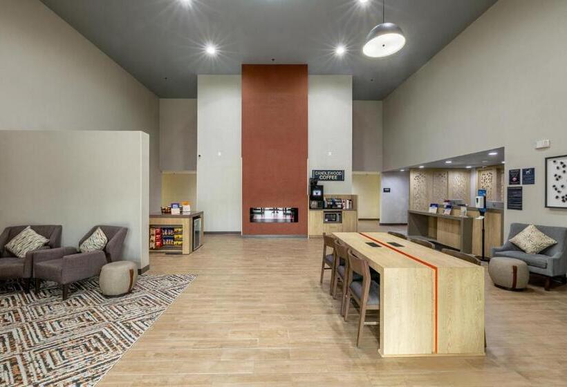 ホテル Candlewood Suites Wichita Northwest, An Ihg