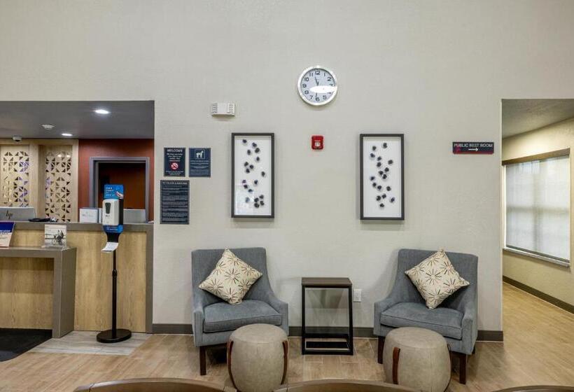 ホテル Candlewood Suites Wichita Northwest, An Ihg