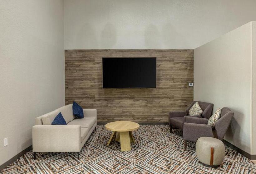 ホテル Candlewood Suites Wichita Northwest, An Ihg