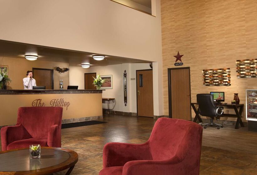 فندق Coast Hilltop Inn