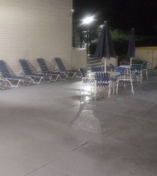 Отель Comfort Inn Hyannis  Cape Cod