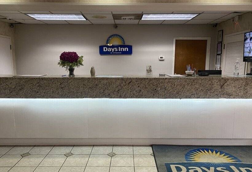 酒店 Days Inn By Wyndham Ozark