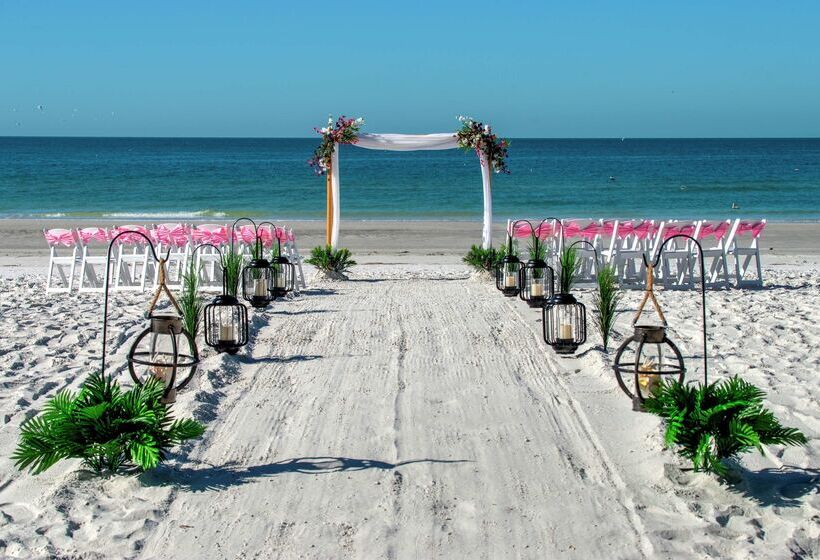 בית מלון כפרי Doubletree Beach Resort By Hilton Tampa Bay   North Redingto