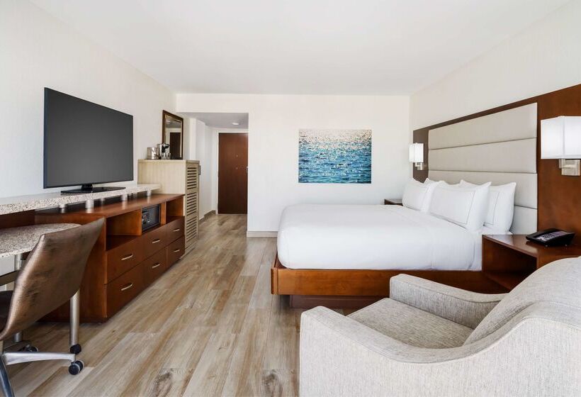 فندق Doubletree Beach Resort By Hilton Tampa Bay   North Redingto