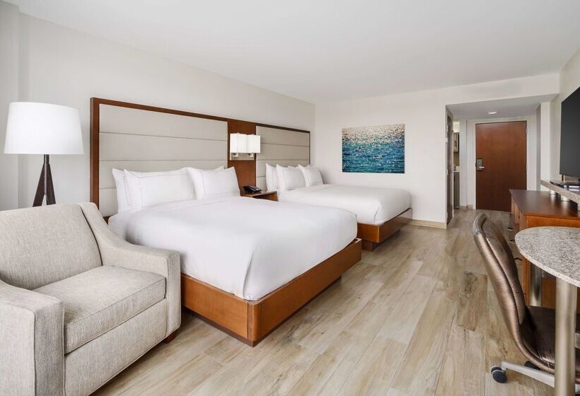 בית מלון כפרי Doubletree Beach Resort By Hilton Tampa Bay   North Redingto