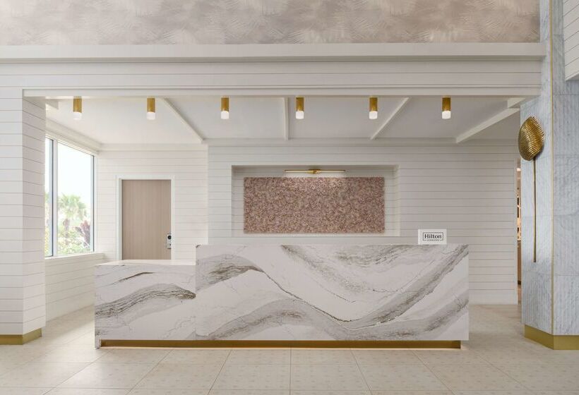 בית מלון כפרי Doubletree Beach Resort By Hilton Tampa Bay   North Redingto