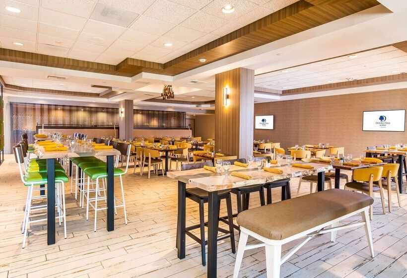 בית מלון כפרי Doubletree By Hilton  Carson