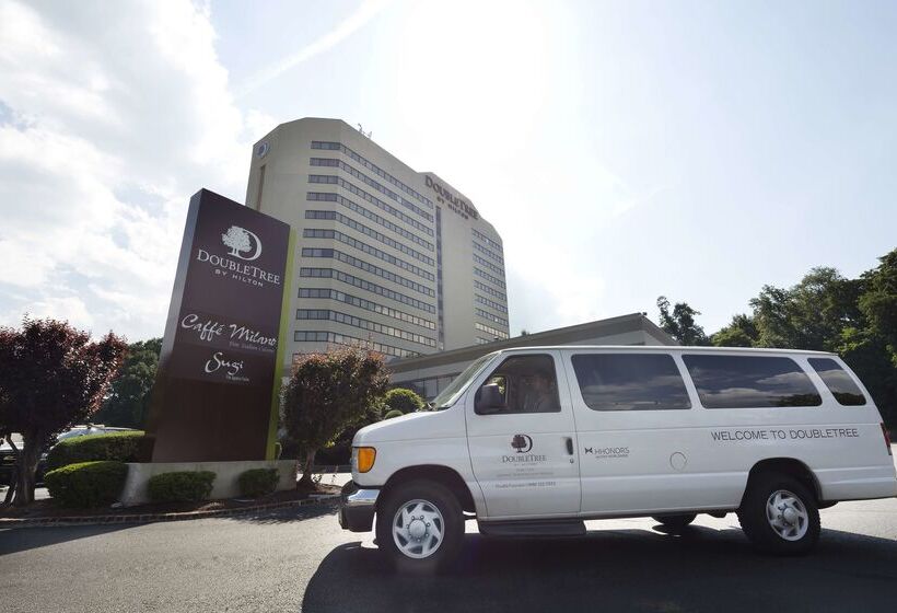 فندق Doubletree By Hilton Fort Lee   George Washington Bridge