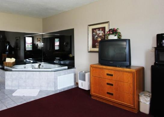 ホテル Econo Lodge Inn And Suites Dub