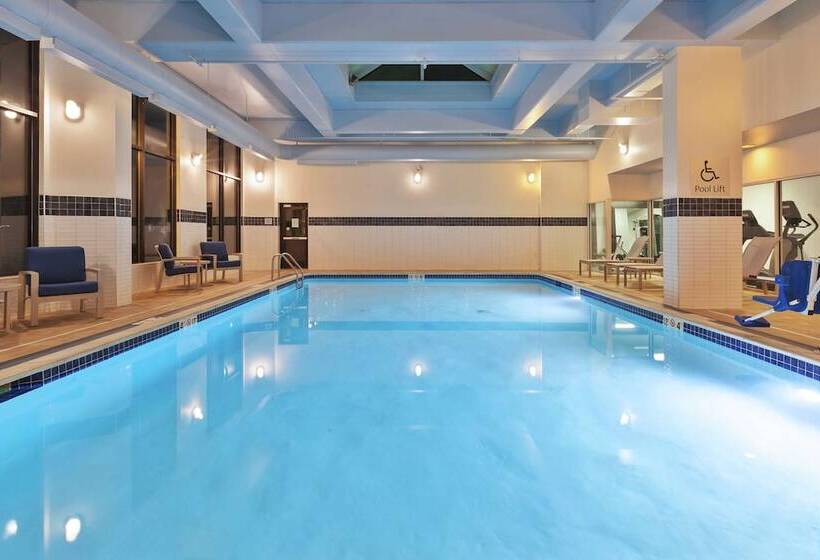 فندق Auburn Hills