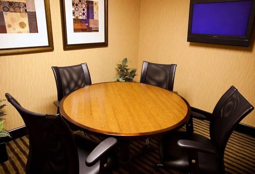 فندق Hampton Inn Atlanta   Newnan