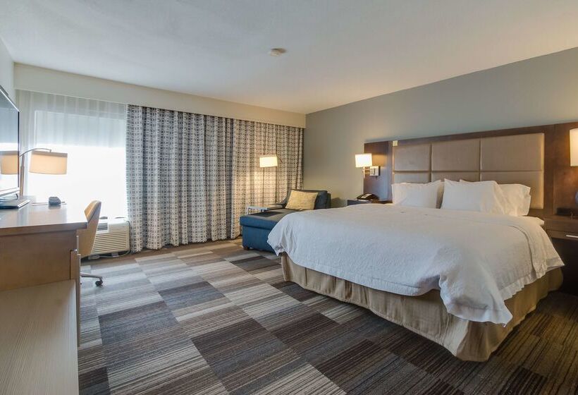 هتل Hampton Inn Bellevue / Nashvillei40 West
