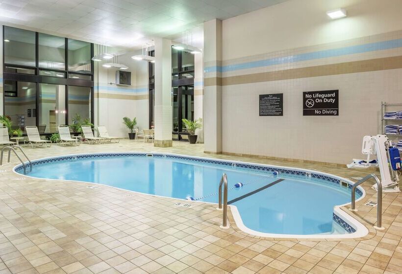 בית מלון כפרי Hampton Inn By Hilton Branson On The Strip