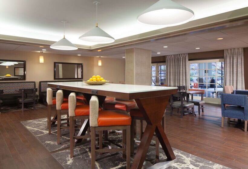 בית מלון כפרי Hampton Inn Charlestonsouthridge