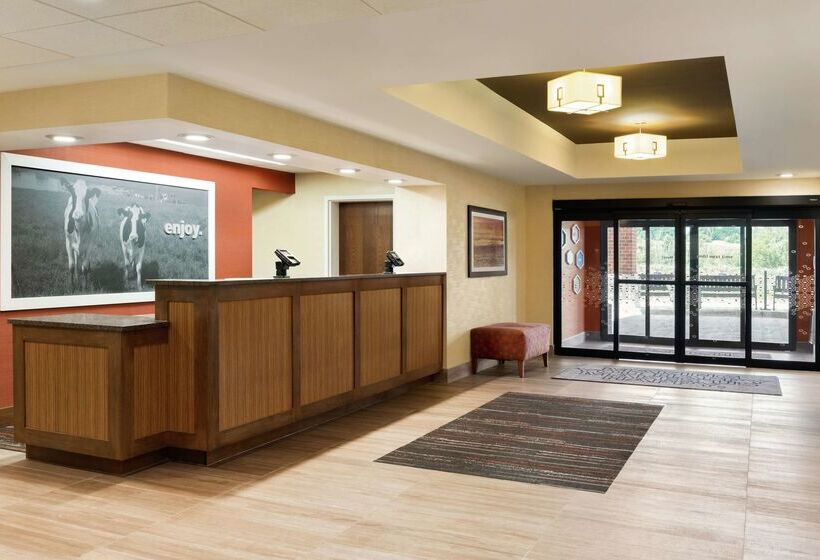 هتل Hampton Inn West Des Moines Lake Drive