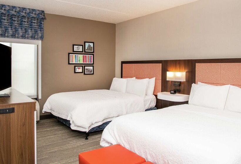 فندق Hampton Inn Eriesouth