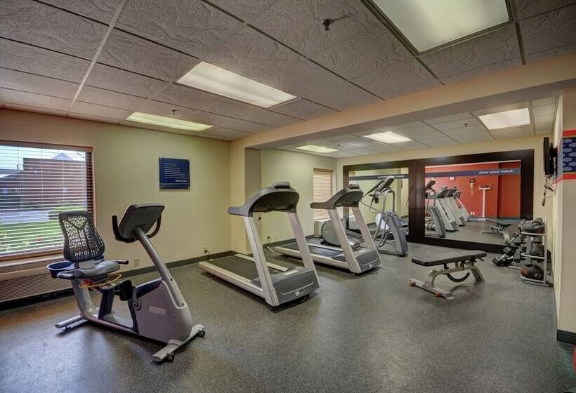 בית מלון כפרי Hampton Inn By Hilton Indianapolis South