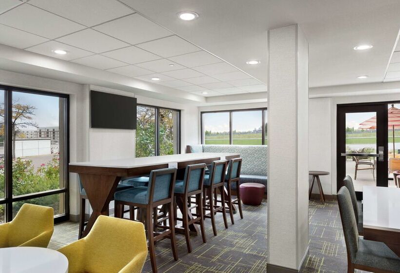 فندق Hampton Inn Milwaukee/brookfield