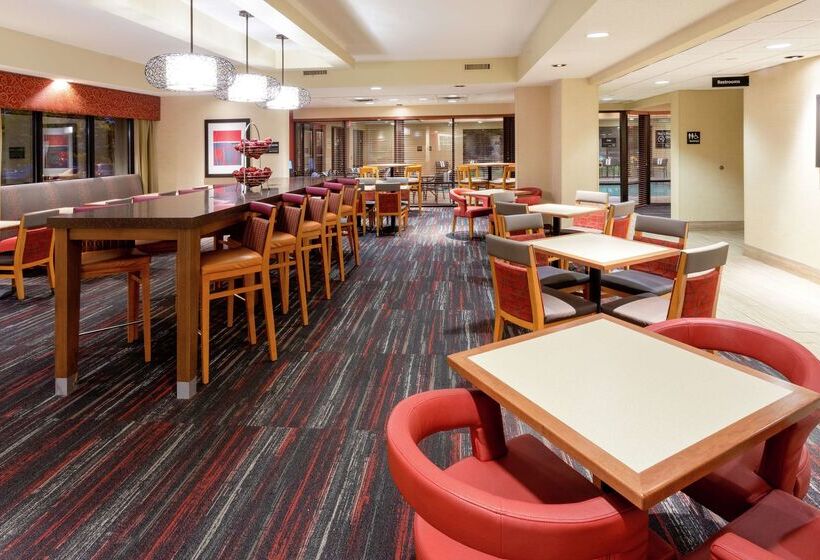 בית מלון כפרי Hampton Inn By Hilton Minneapolis/eagan