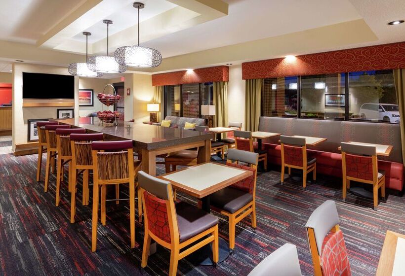 هتل Hampton Inn By Hilton Minneapolis/eagan