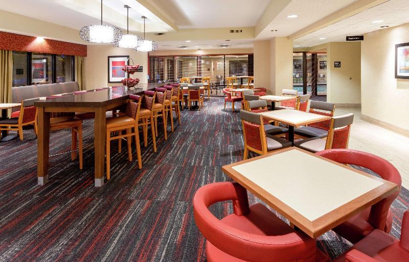 هتل Hampton Inn By Hilton Minneapolis/eagan