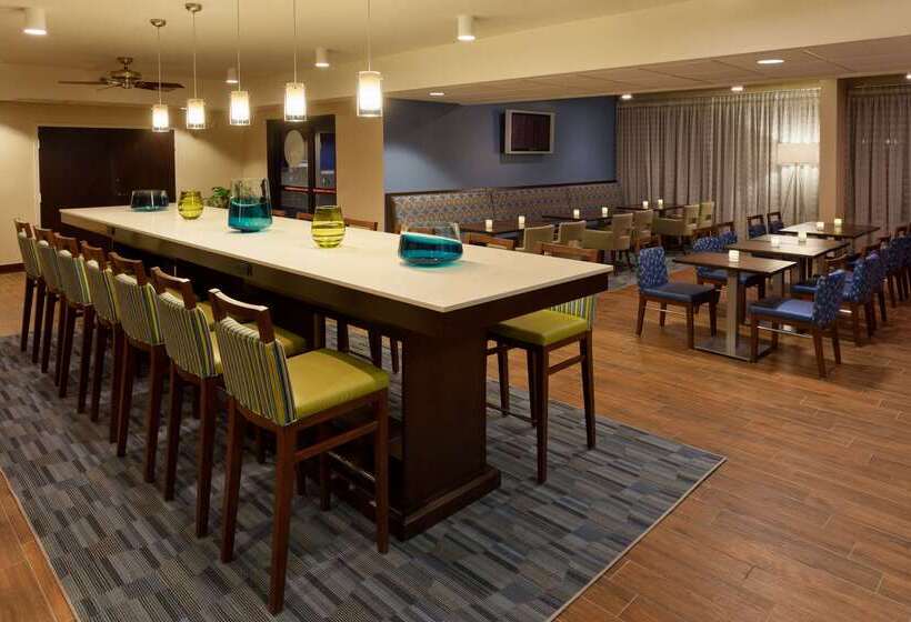 فندق Hampton Inn By Hilton New Bedford/fairhaven