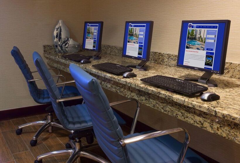 فندق Hampton Inn By Hilton New Bedford/fairhaven