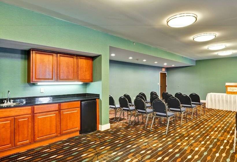 فندق Hampton Inn By Hilton New Bedford/fairhaven