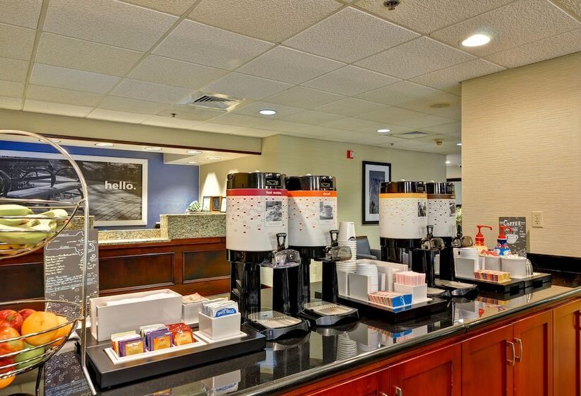 فندق Hampton Inn By Hilton New Bedford/fairhaven
