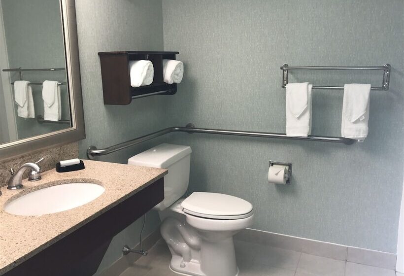 فندق Hampton Inn By Hilton New Bedford/fairhaven