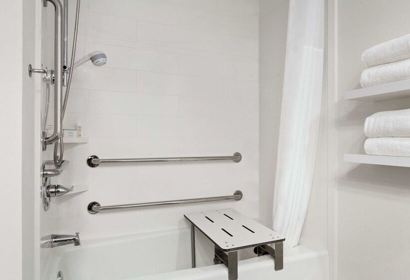 فندق Hampton Inn Oklahoma City I 40 E