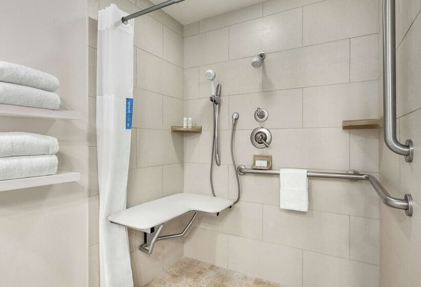 فندق Hampton Inn Oklahoma City I 40 E